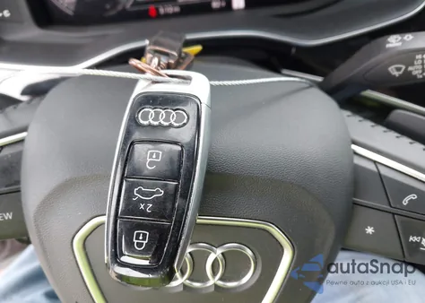 2020 Audi Q8 Premium Plus 55 Tfsi Quattro Tiptronic z USA, uszkodzony, nr VIN WA1BVAF13LD002896